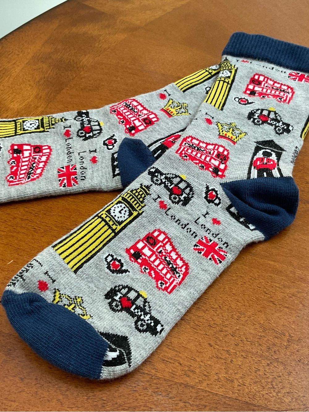 Classic British London Icon Socks NWOT
